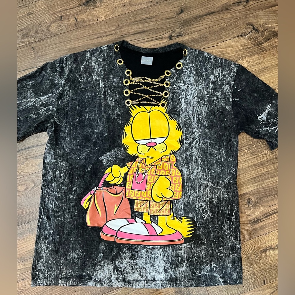 Fashion Distressed Black Graphic Tee